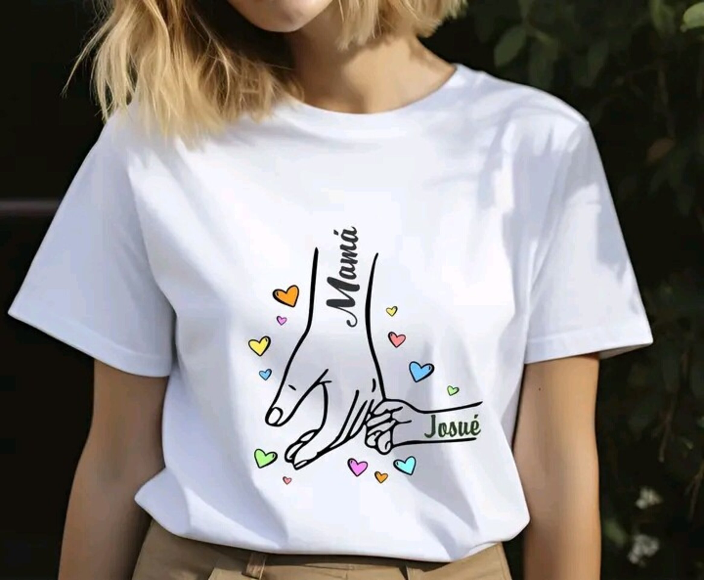 Camiseta Manos Mama - 4